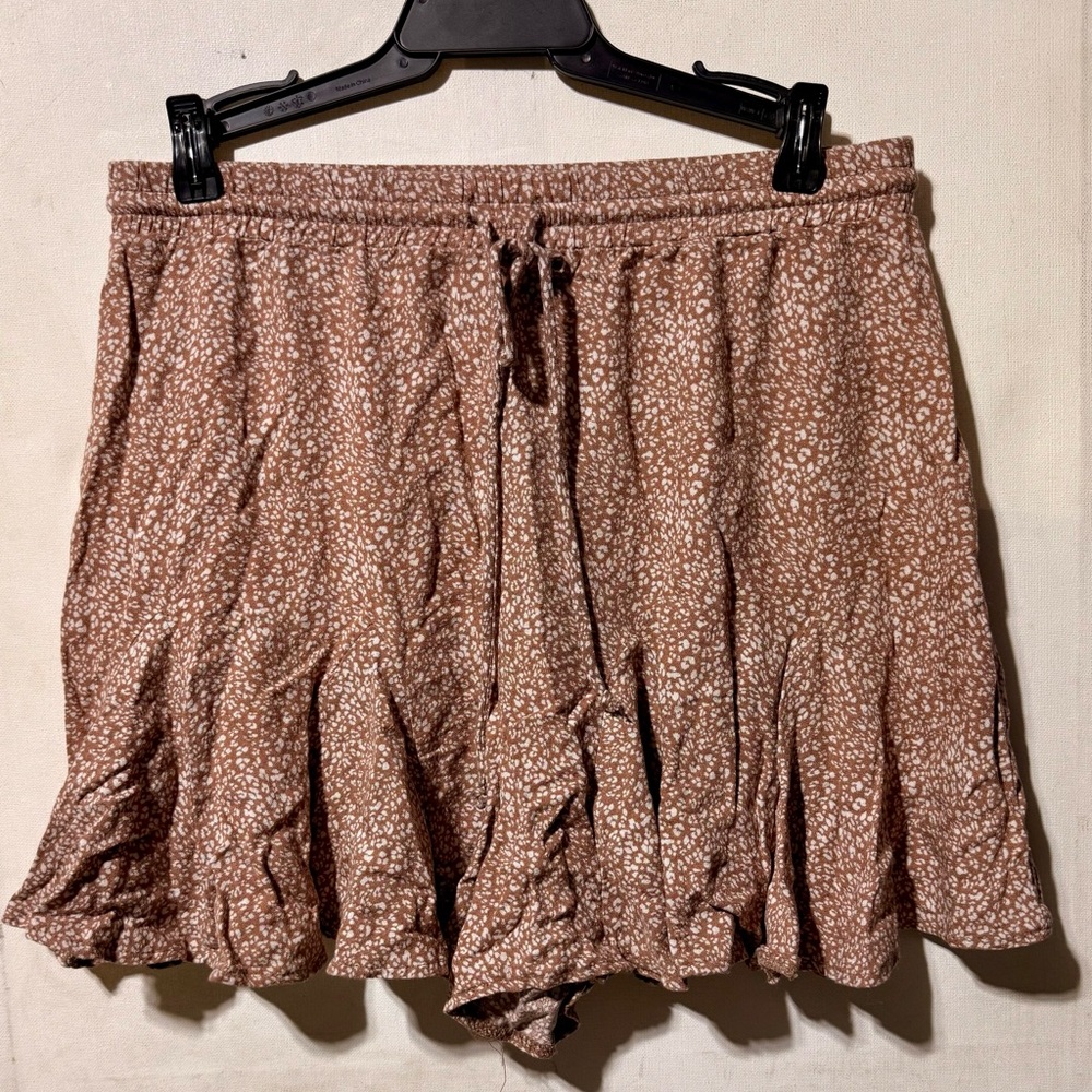 Elegant Brown Patterned Mini Skirt